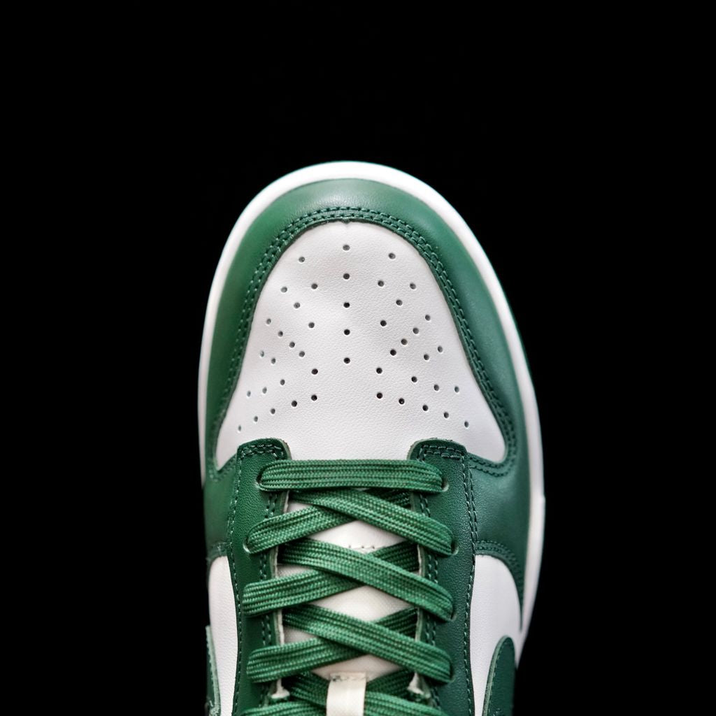 GLM - NKE Varsity Green green