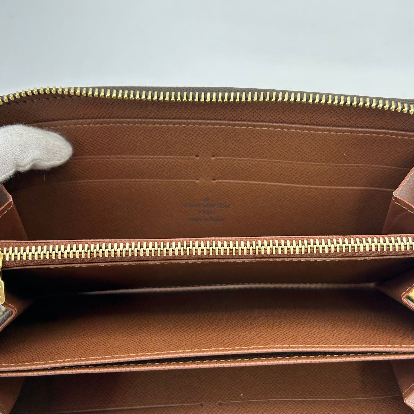 Louis Vuitton Long Wallet Round Zipper Monogram ITJ5DWQQXB30
