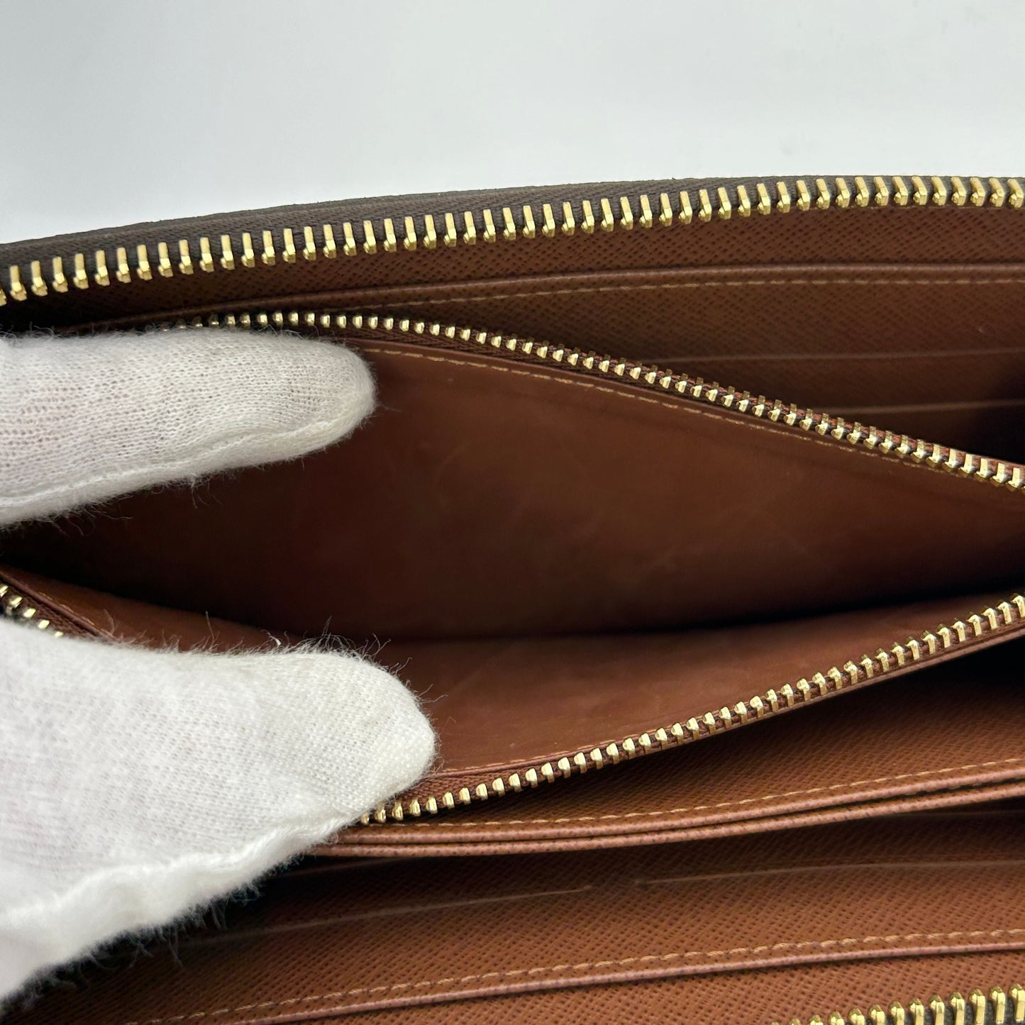 Louis Vuitton Long Wallet Round Zipper Monogram ITJ5DWQQXB30
