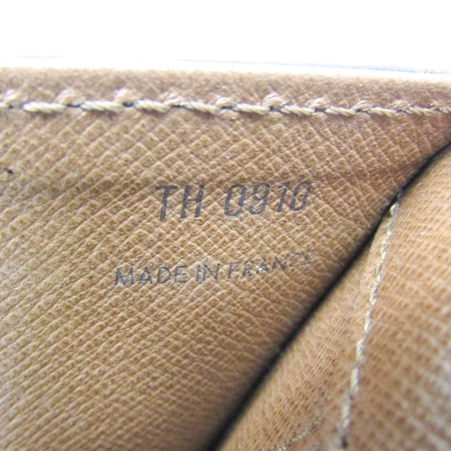 Louis Vuitton Pochette Dame  Canvas Clutch Bag ()