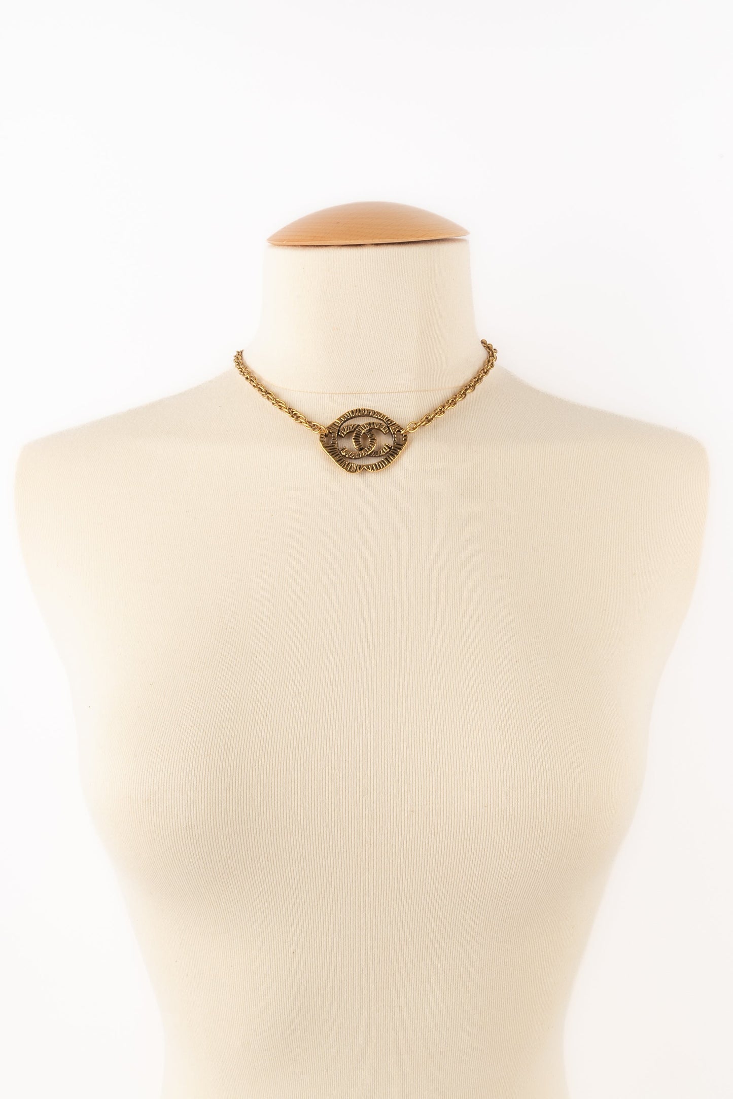Collier cc Chanel