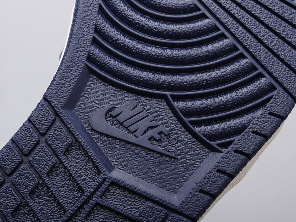 GLM - AJ1 Obsidian