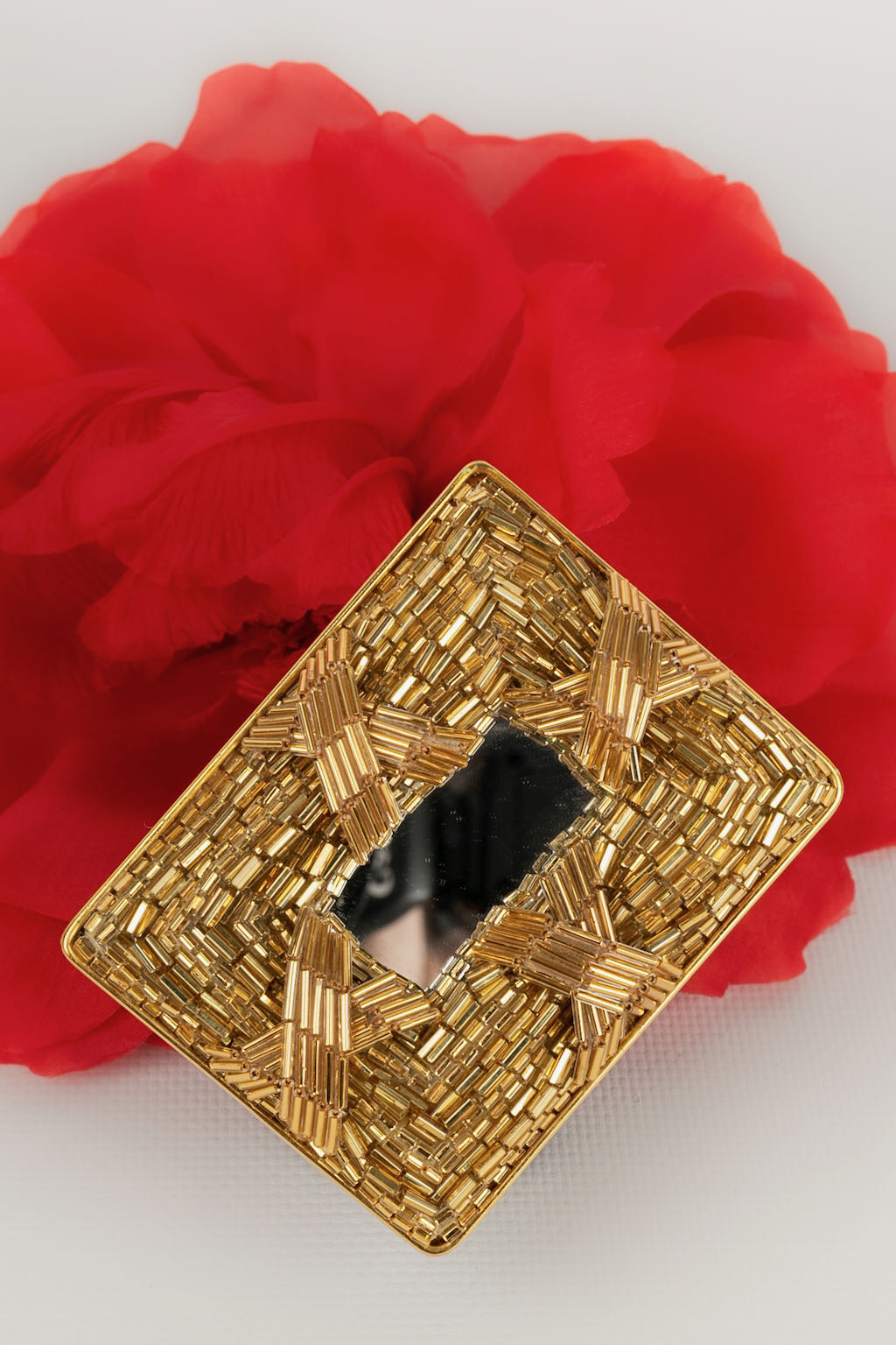 Broche dorÃƒÆ’Ã‚Â©e Lesage