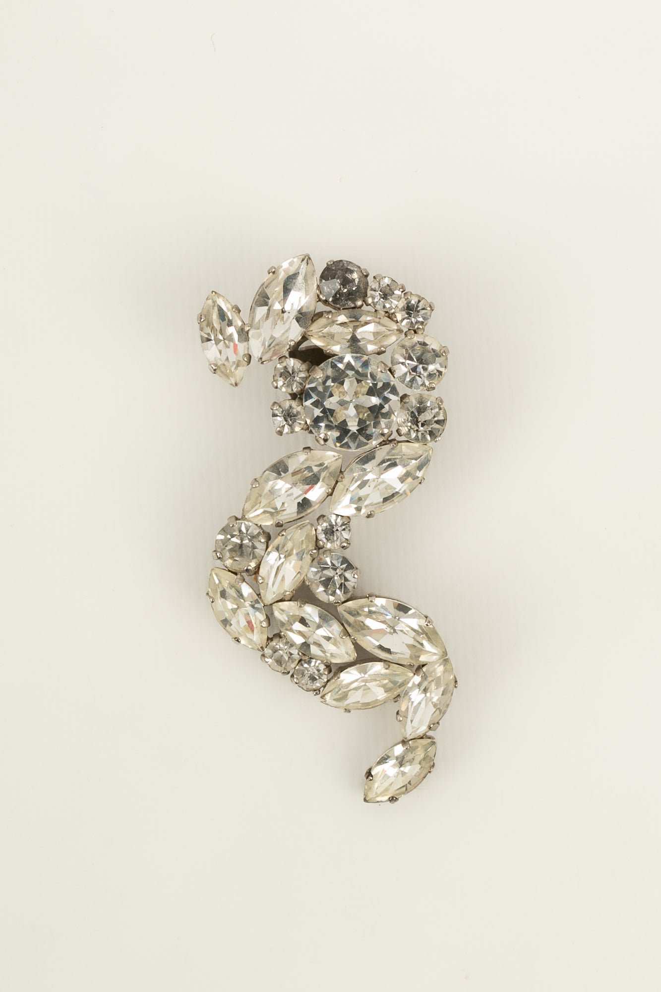 Boucle d'oreille Jean-Louis Scherrer DÃƒÆ’Ã‚Â©filÃƒÆ’Ã‚Â©