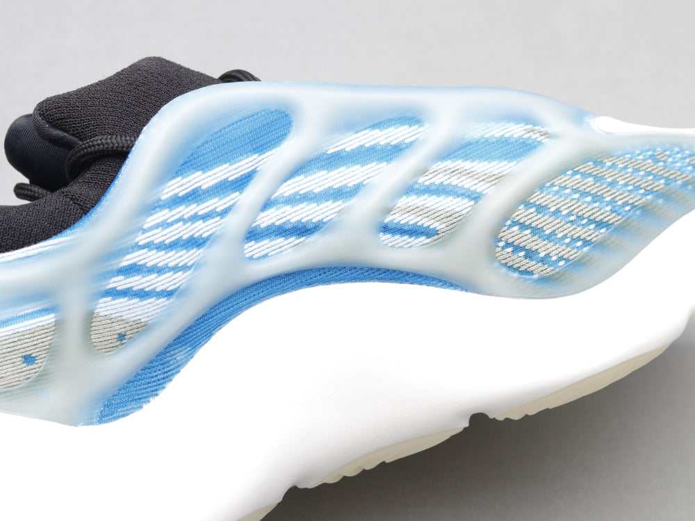 GLM - Yzy 700 Arzareth Sneaker