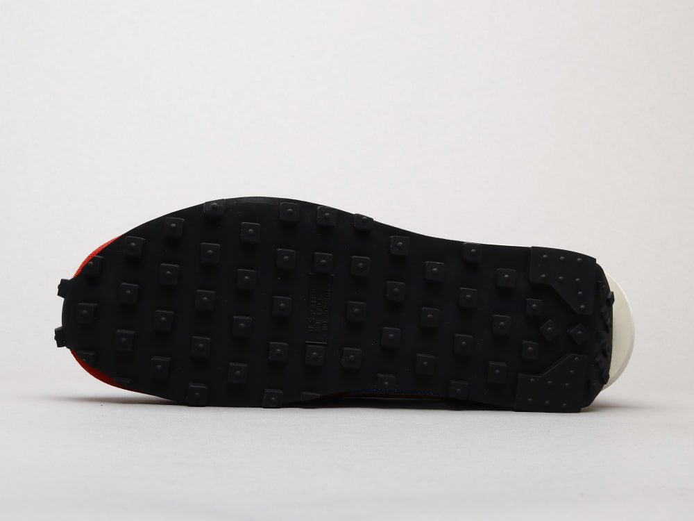 GLM - NKE Waffle red and blue