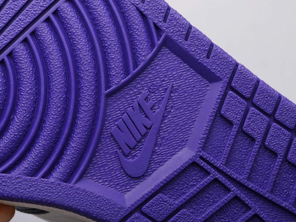 GLM - AJ1 Purple Toe