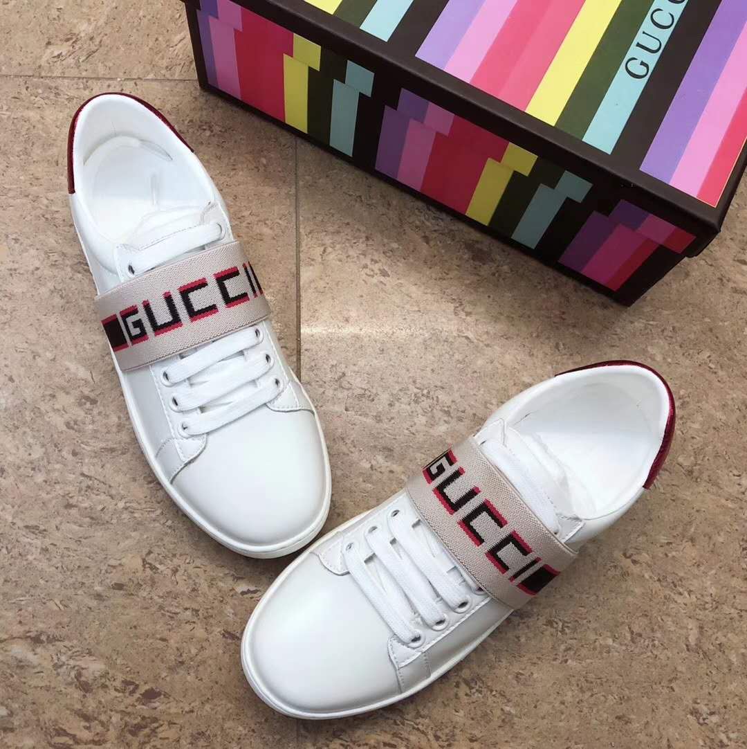 GLM-GCI Ace  Embroidered Sneaker 032