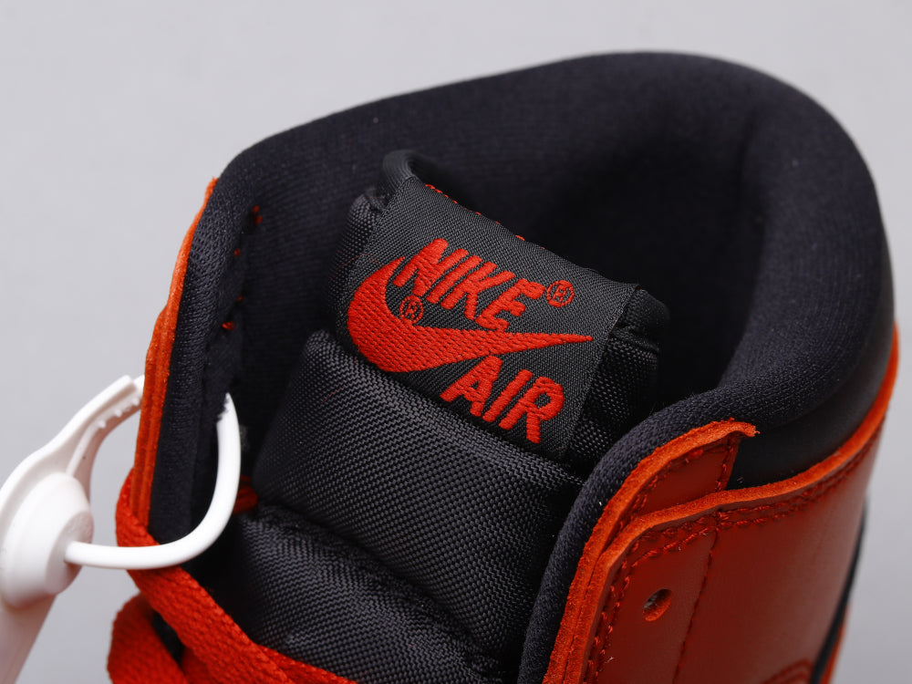 GLM - AJ1 Invert black and red