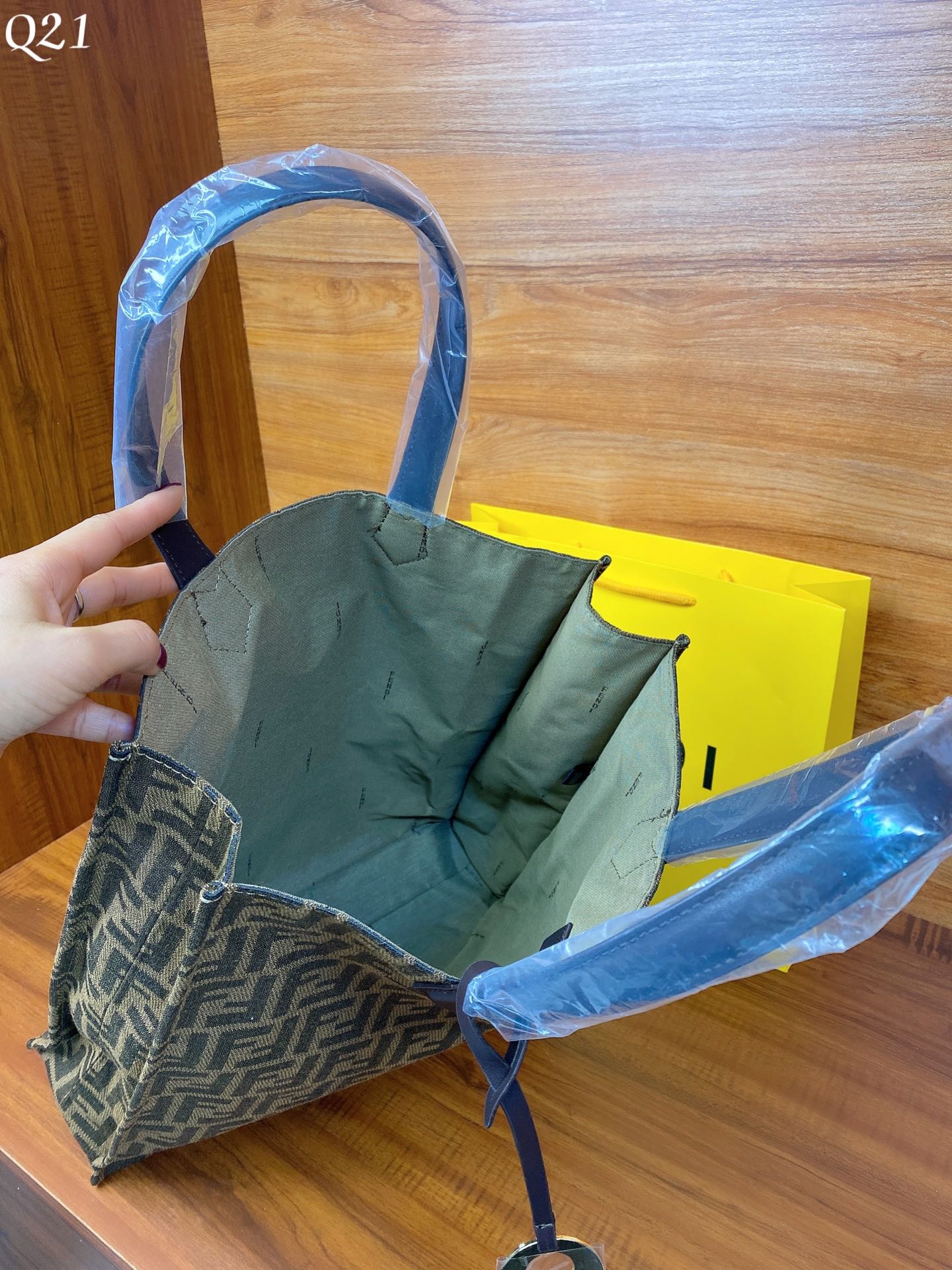 GLM - Top Quality Bags FEI 146