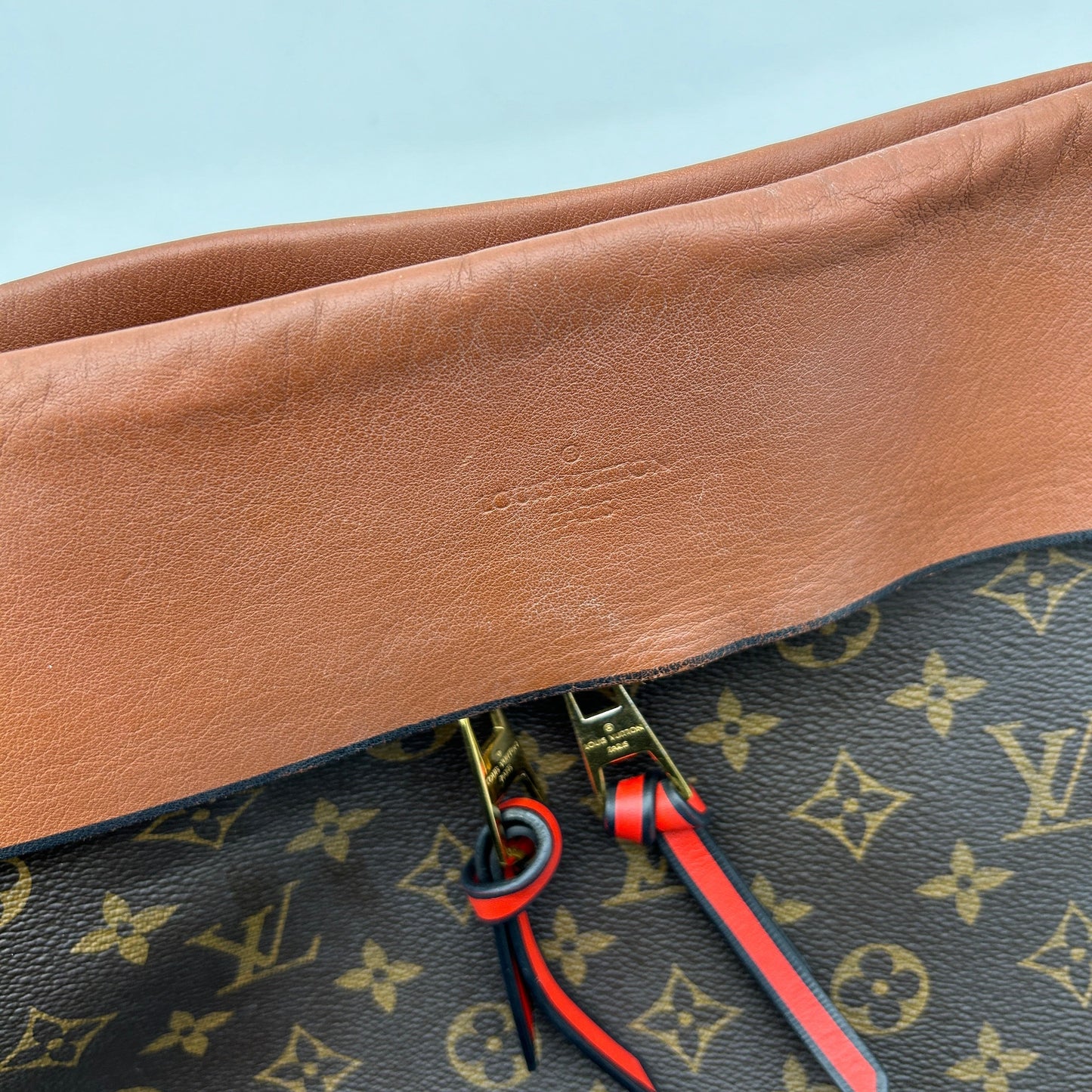 Louis Vuitton Tuileries Hobo Brown Monogram Canvas Shoulder Bag
