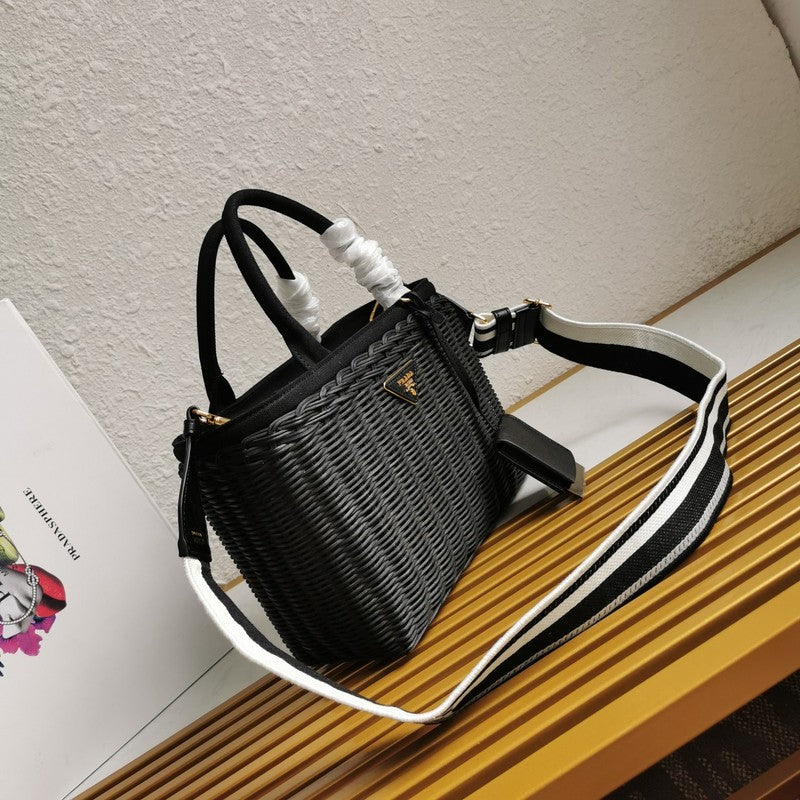 Glami - PD Handbags - 129