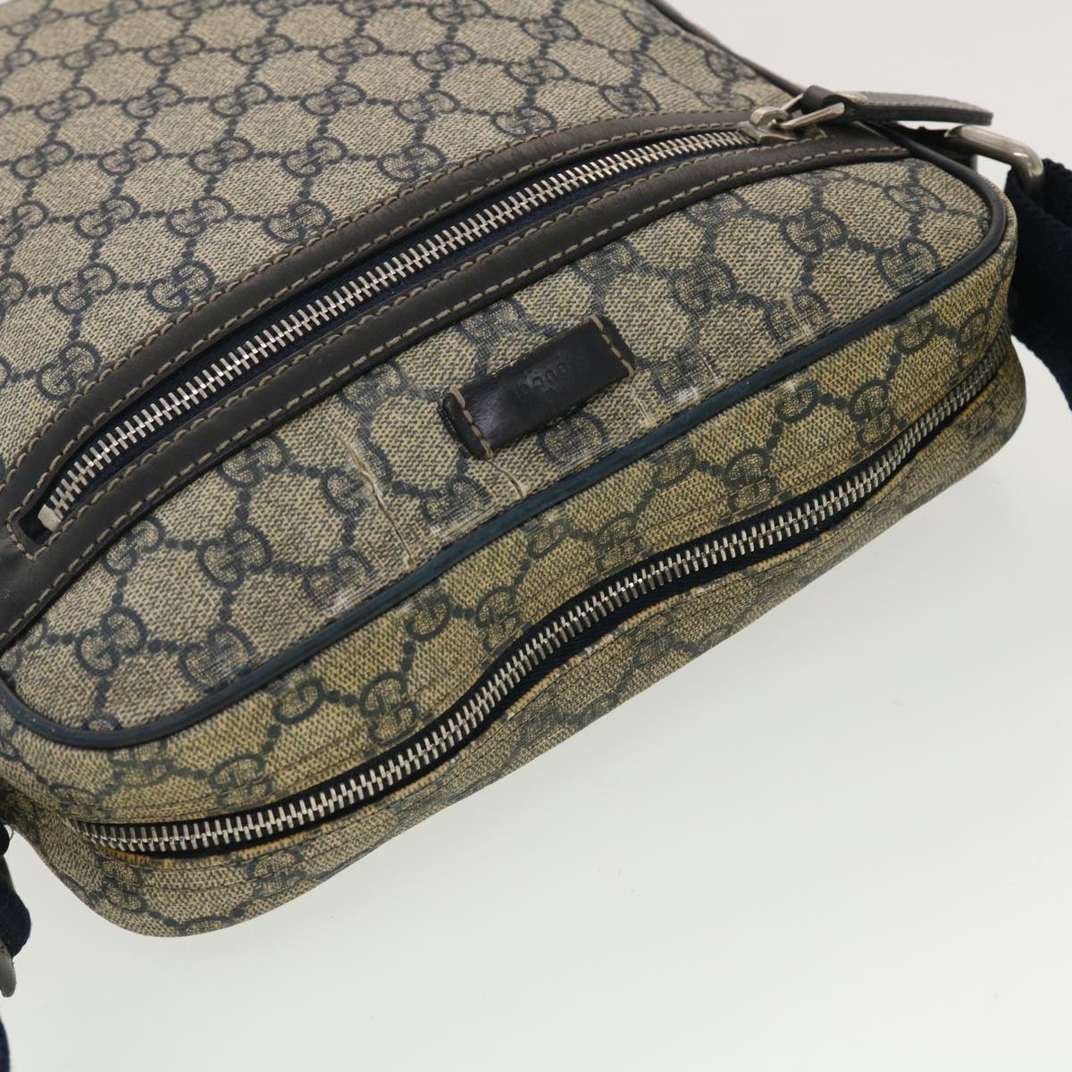 GUCCI GG Canvas Shoulder Bag PVC Leather Navy Beige 201448 40369