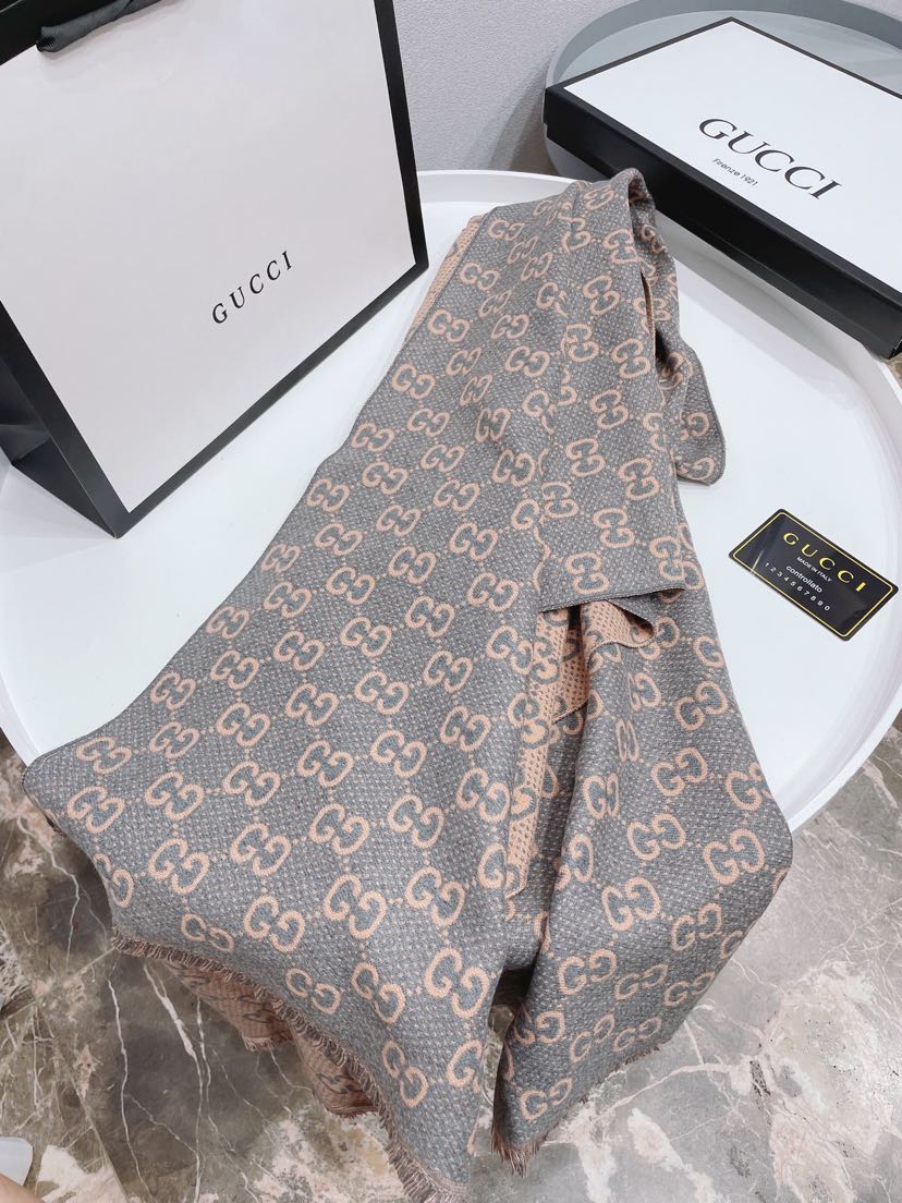 GLM - Top Quality GCI Scarf 040