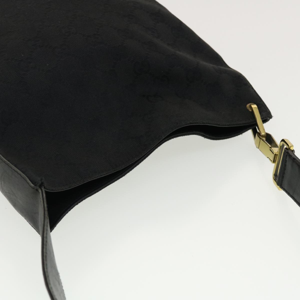 GUCCI GG Canvas Shoulder Bag Black 91761 40754