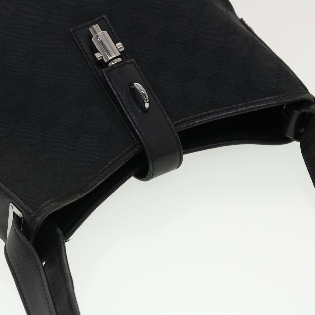 GUCCI GG Canvas Jackie Shoulder Bag Black 110291 40755