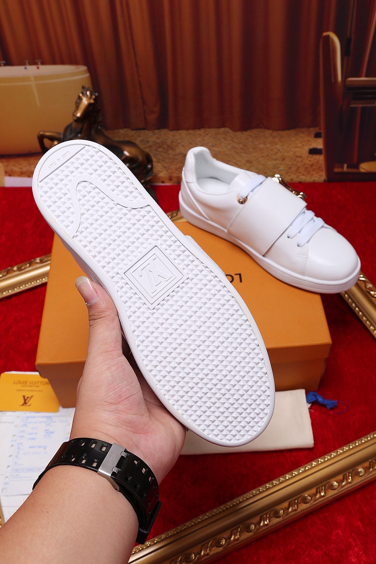 GLM - LUV Font Row White Sneaker