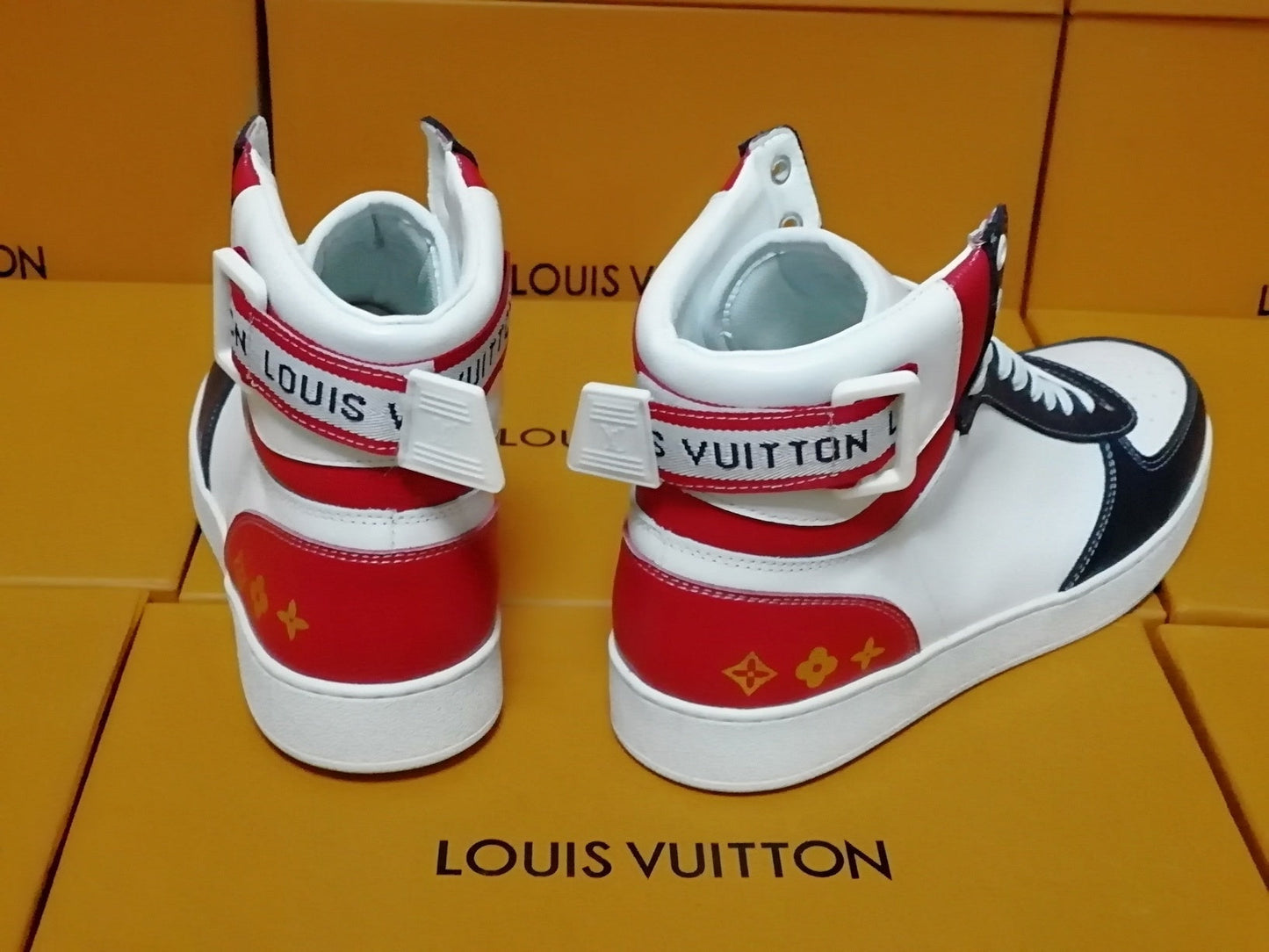 GLM - Luv Rivoli Black Red Sneaker