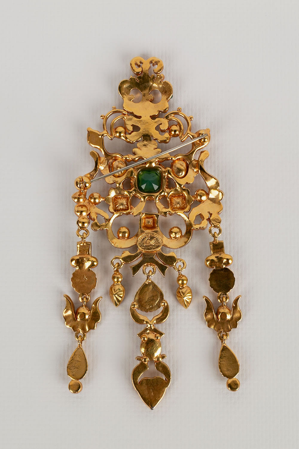 Broche Christian Lacroix