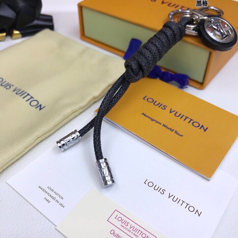 GLM - Top Quality Keychains LUV 005