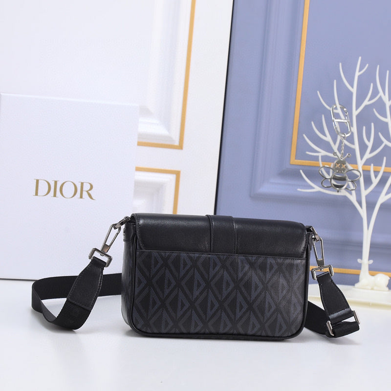 GLM - Dir Bags - 1637