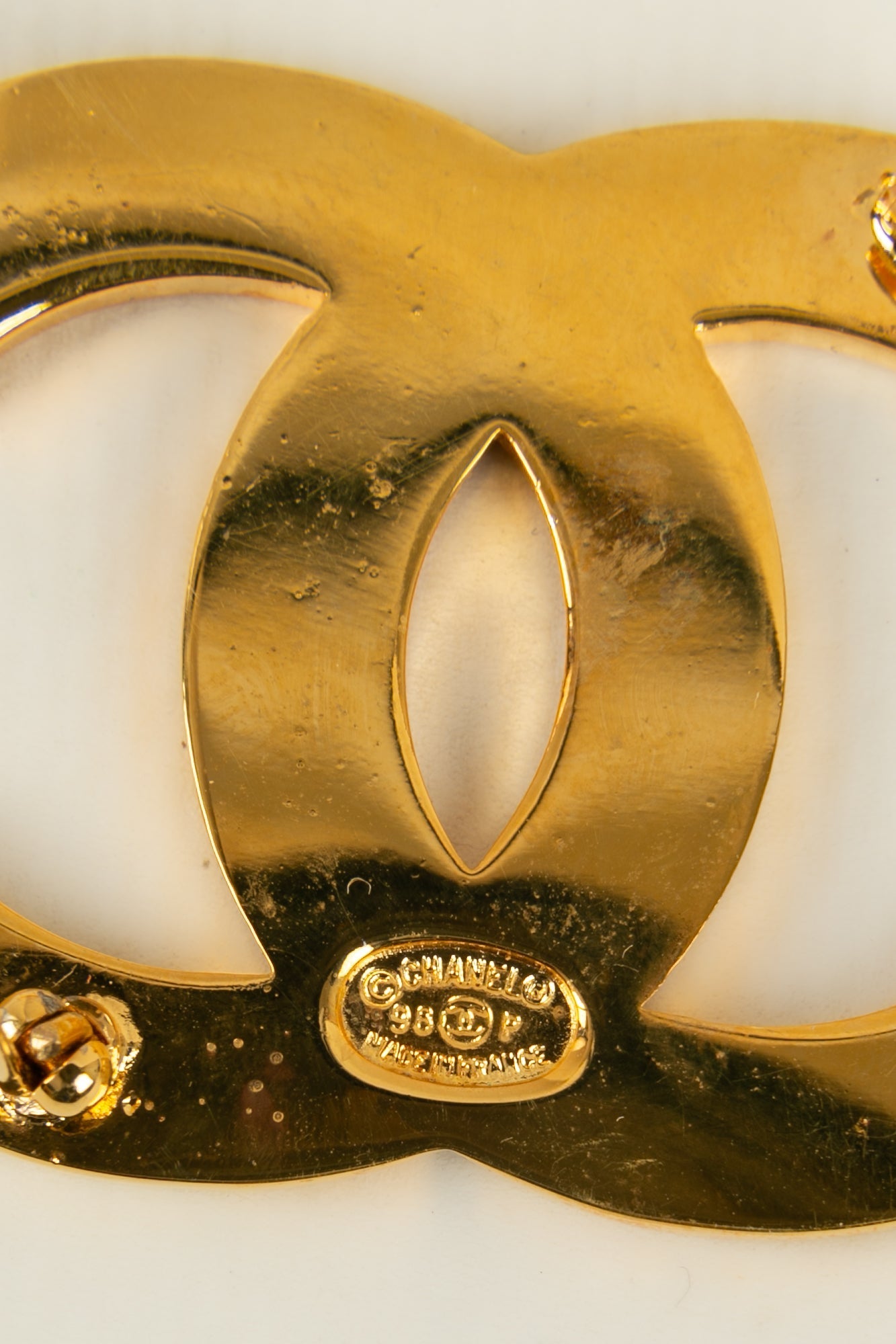 Broche cc Chanel 1998