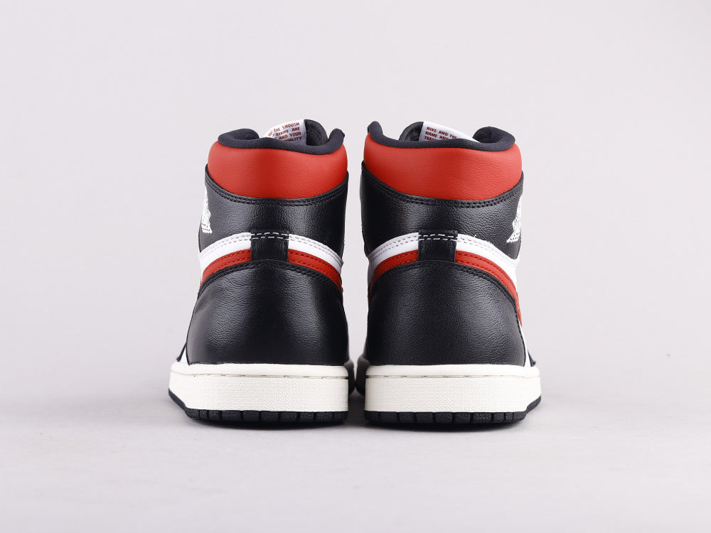 GLM - AJ1 Red Hook Black Toe
