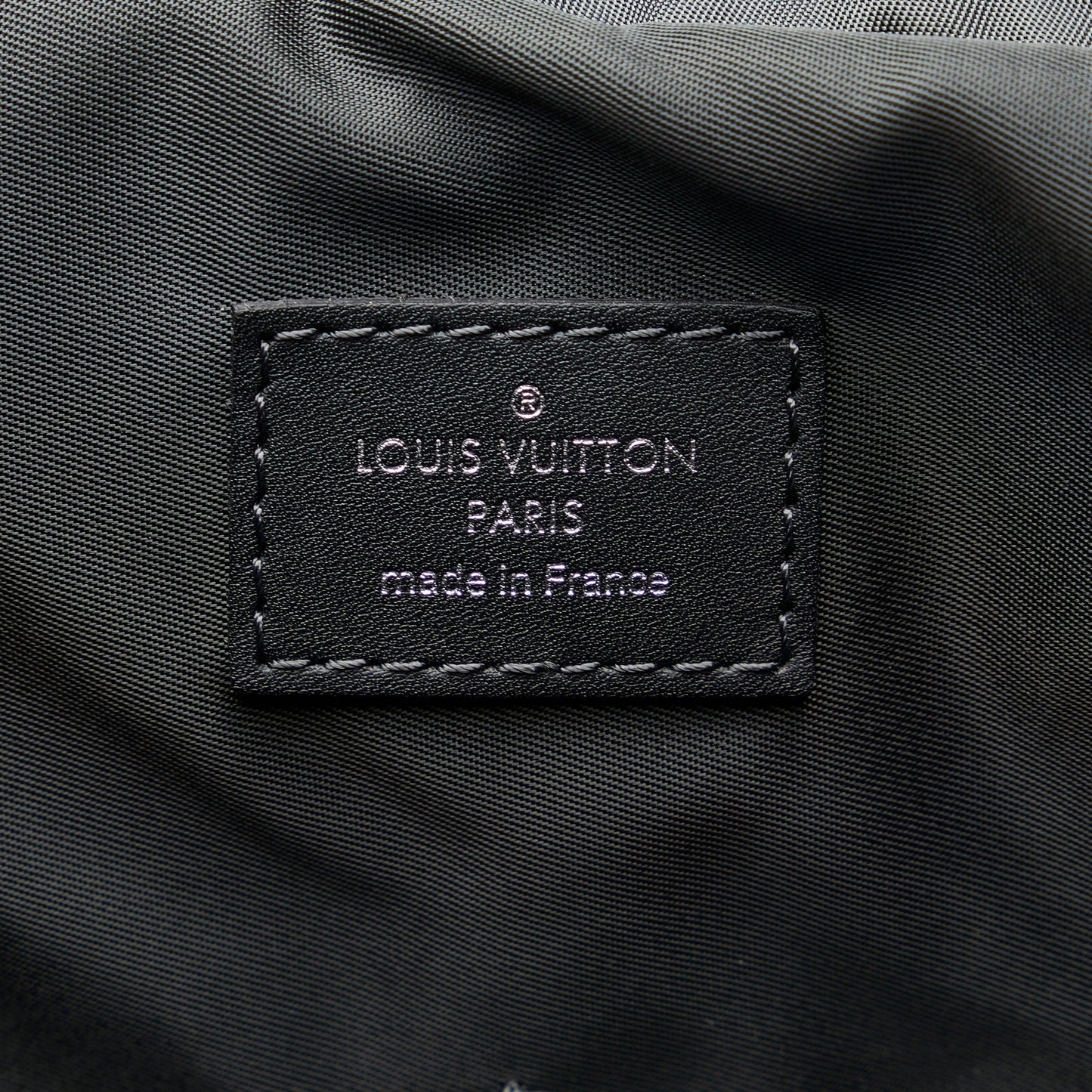 Black Louis Vuitton V-Line Pulse