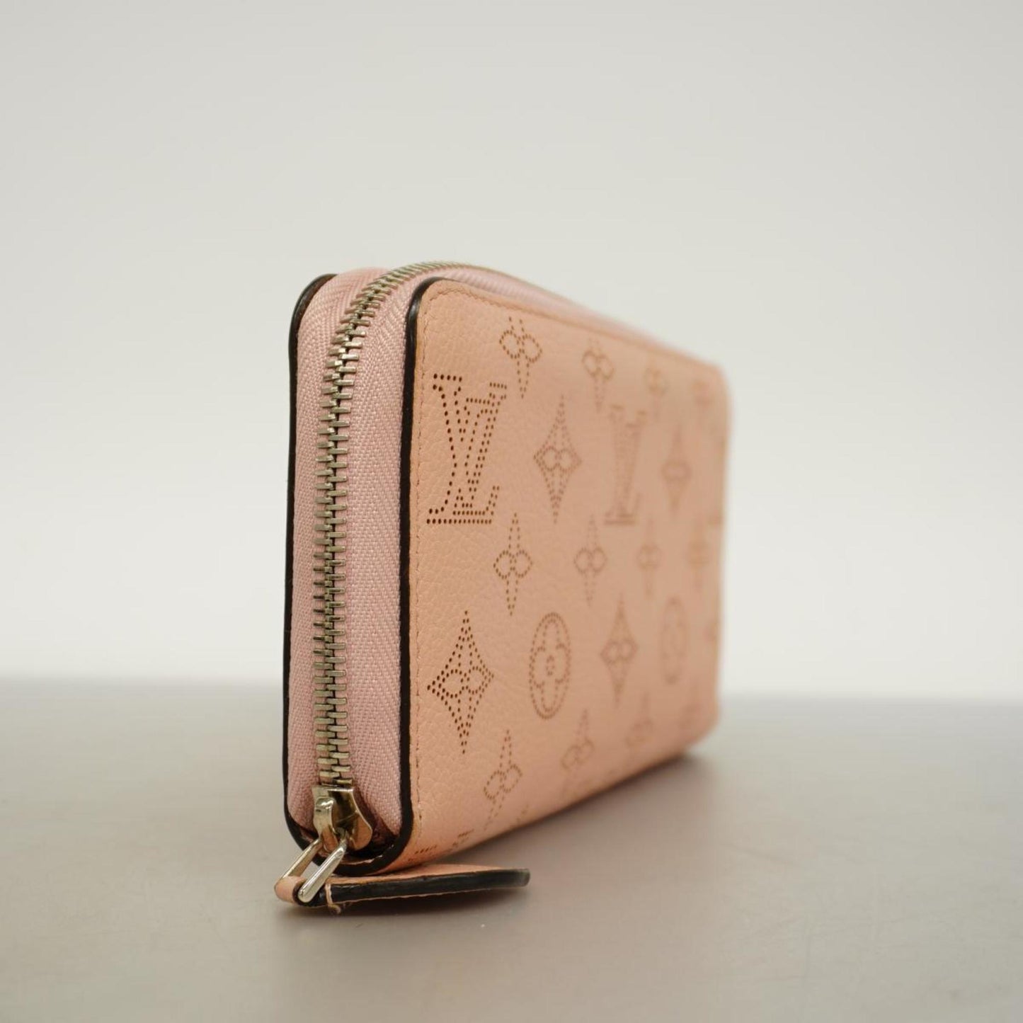 Louis Vuitton Zippy  Leather Wallet  ()