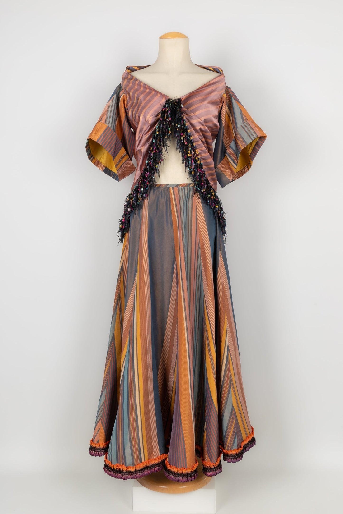 Ensemble Christian Lacroix