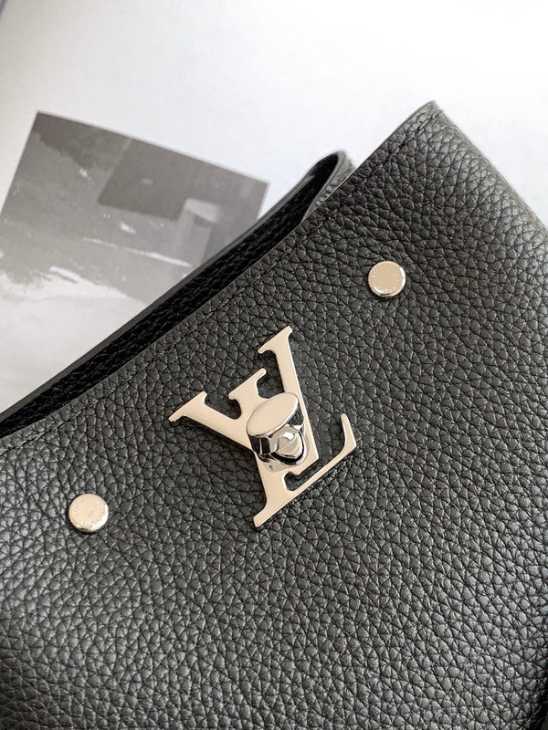 Satchel Bags - Mix1 Items - 098