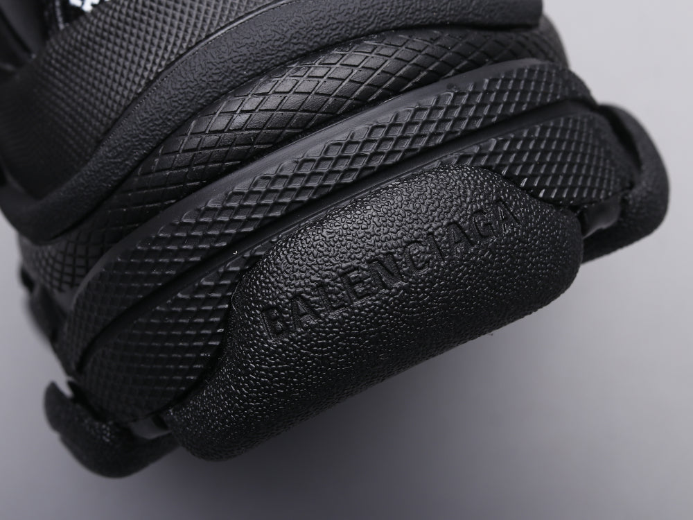GLM - Top Quality Bla Sneaker 027