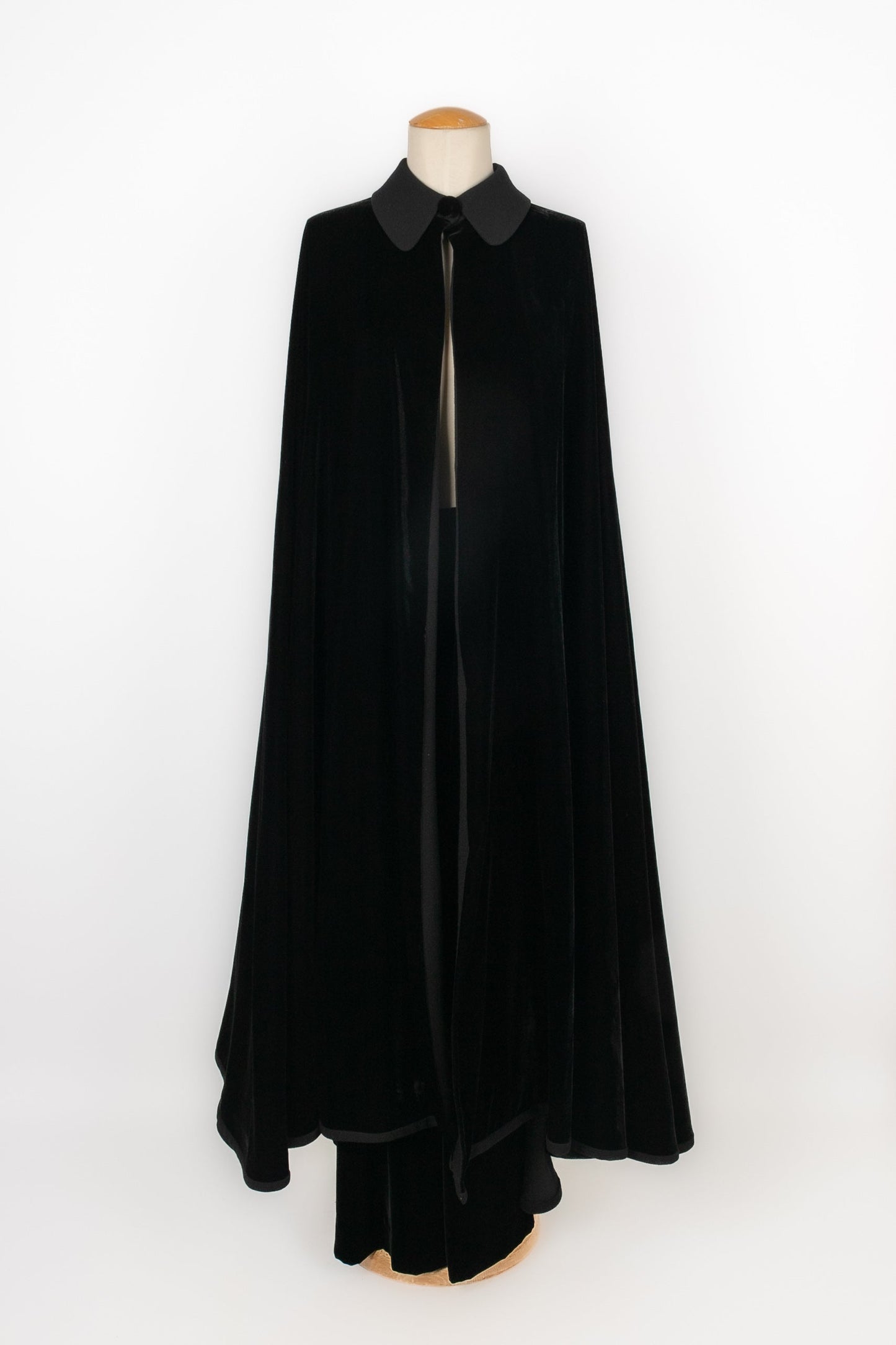 Ensemble en velours Chanel