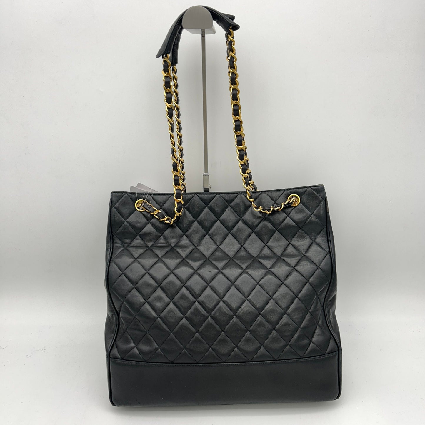 Chanel Black Quilted Leather Vintage Chain Timeless Tote WD10167912
