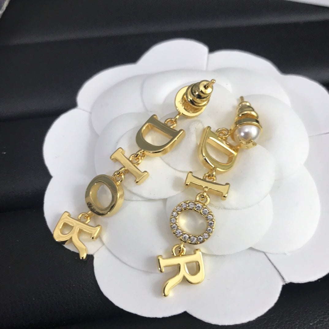 Top Quality Earring DIR 001