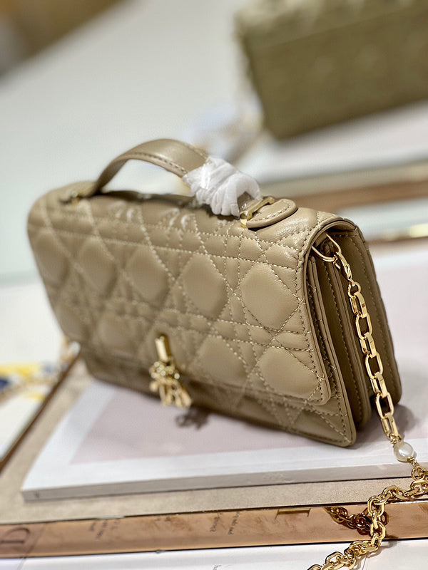 GLM - Dir Bags - 1411