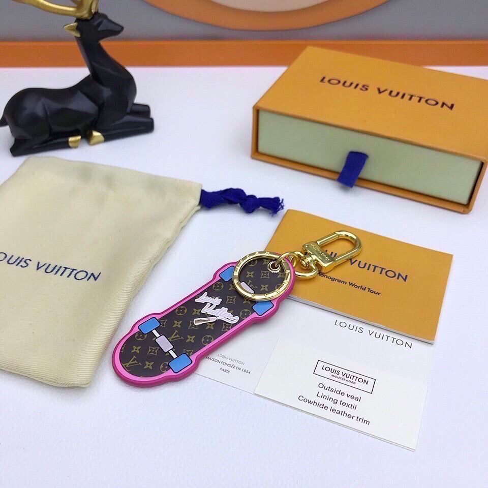 GLM - Top Quality Keychains LUV 019