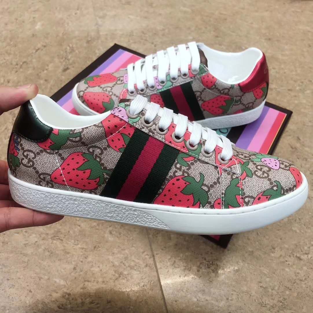 GLM-GCI STRAWBERRY ACE  Sneaker  033