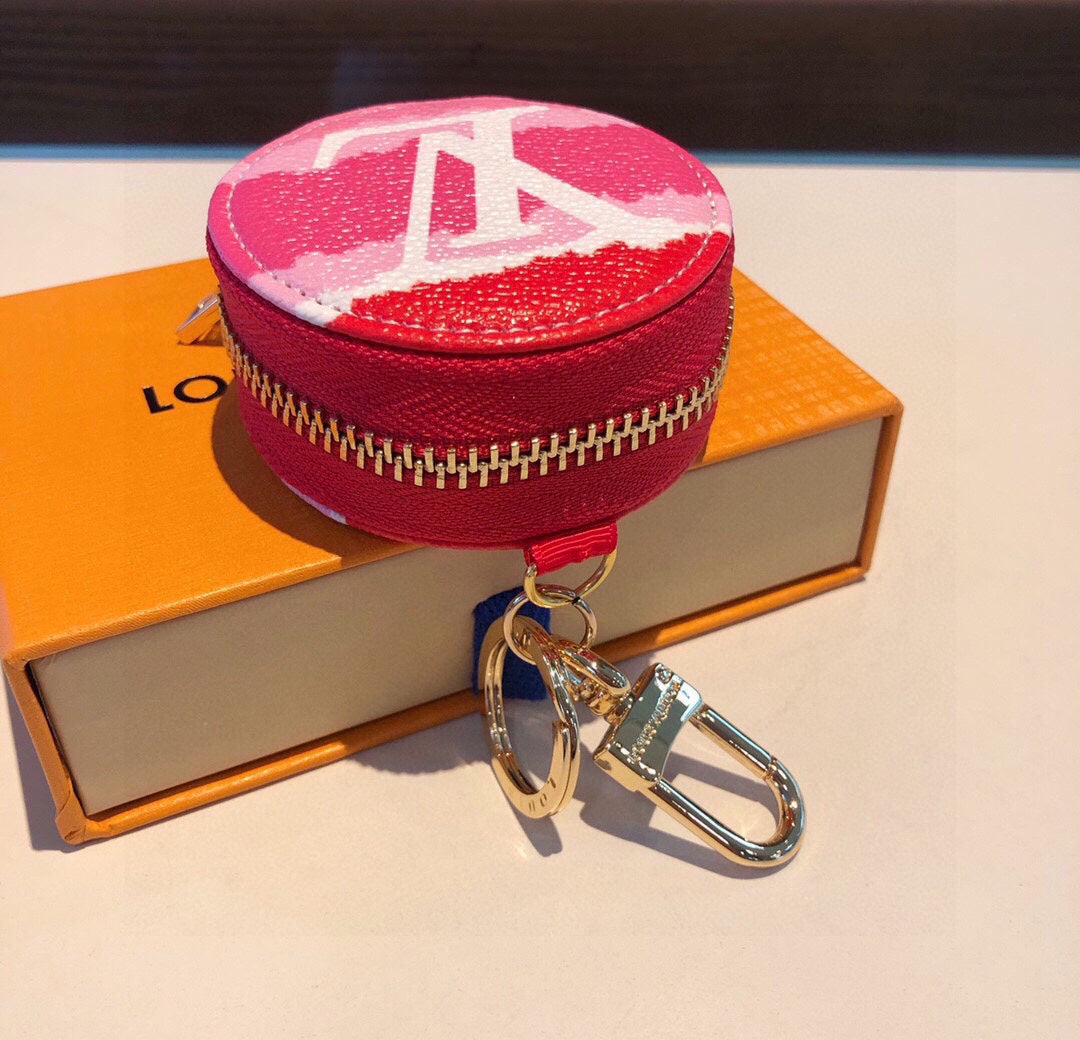 GLM -Top Quality Keychains LUV 059