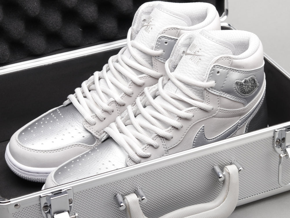 GLM - AJ1 Japan only