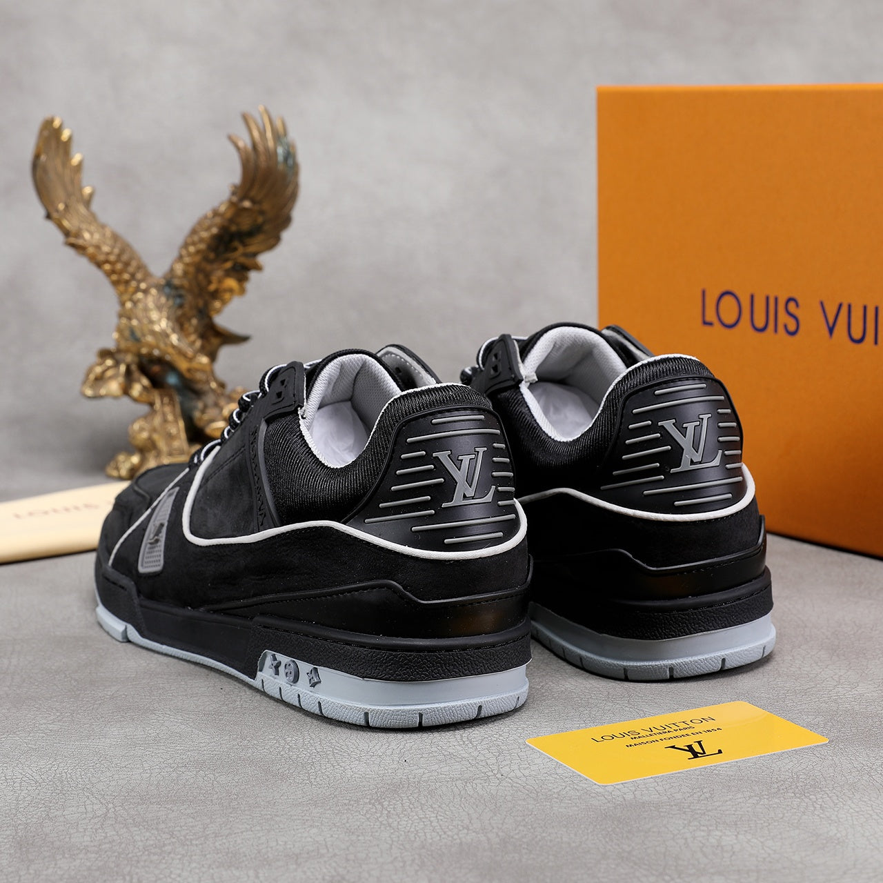 GLM - Luv Rivoli In Black Sneaker