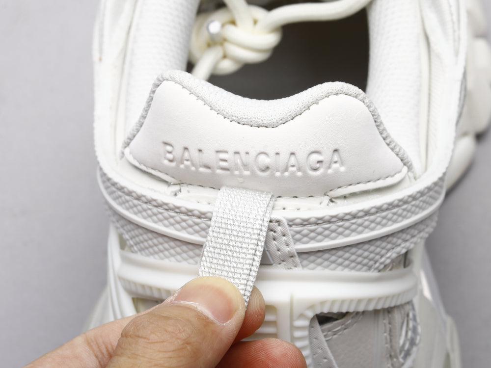 GLM - Bla Track Hollow White Sneaker