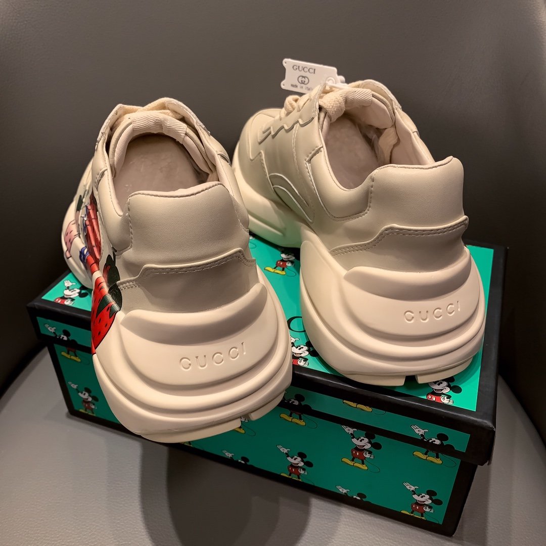 GLM-GCI  RHYTON VINTAGE TRAINER STRAWWBERRY WHITE SNEAKER 141