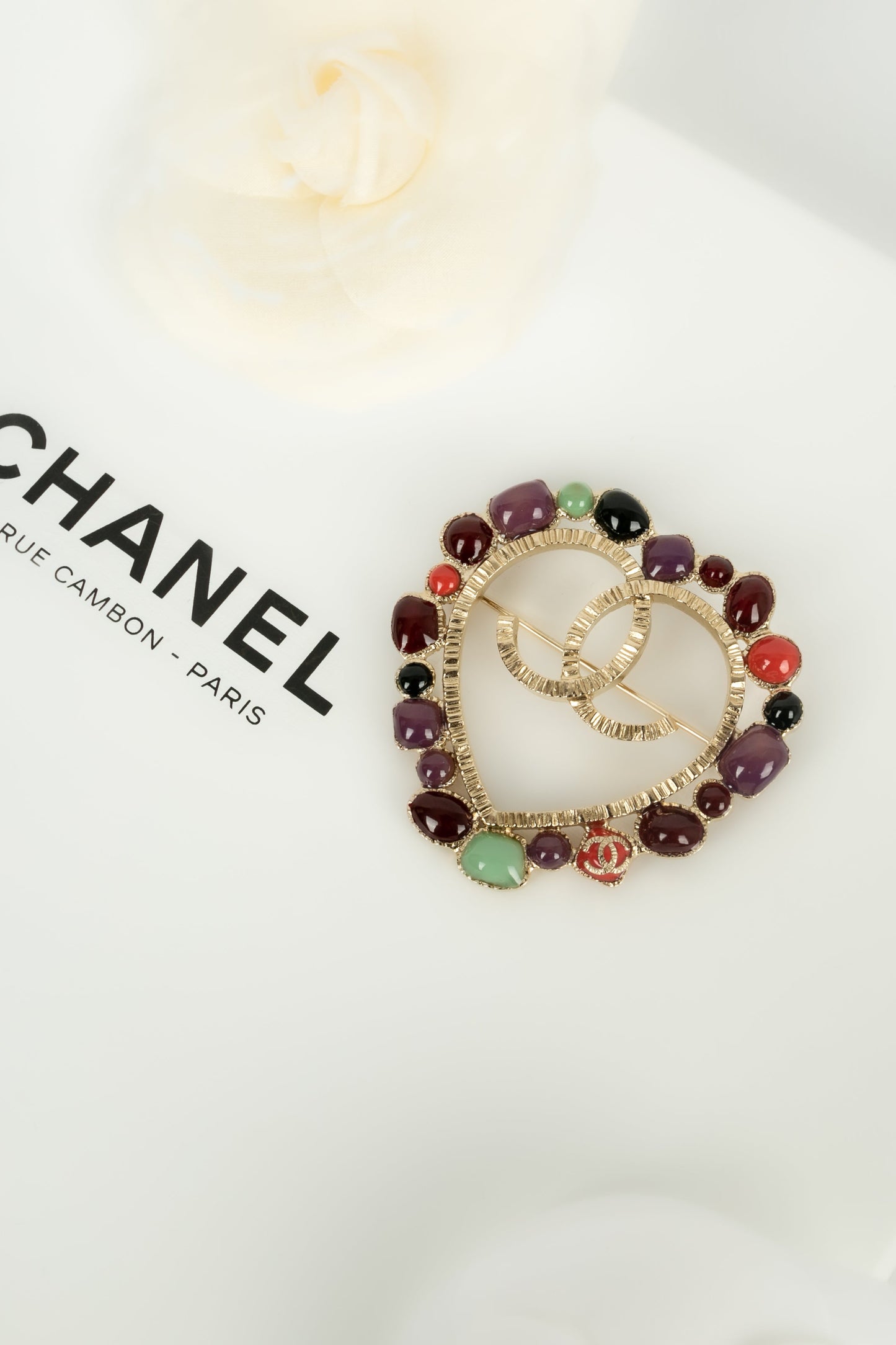 Broche Chanel CroisiÃ¨re 2009