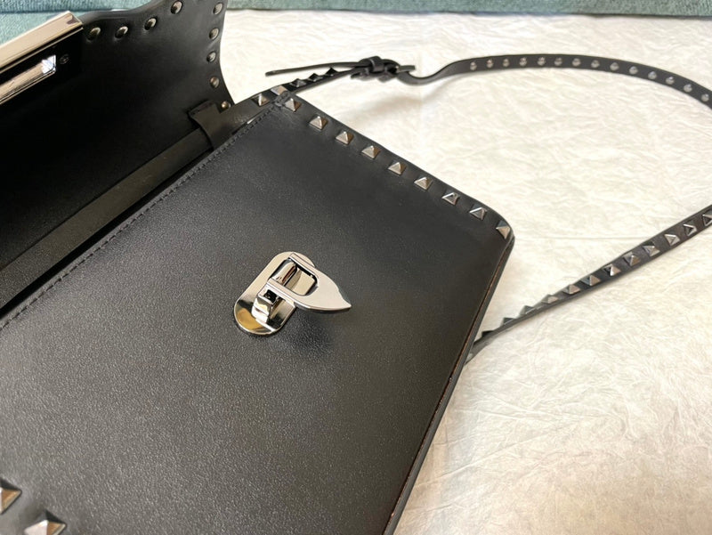 GLM - VEL Bags - 640