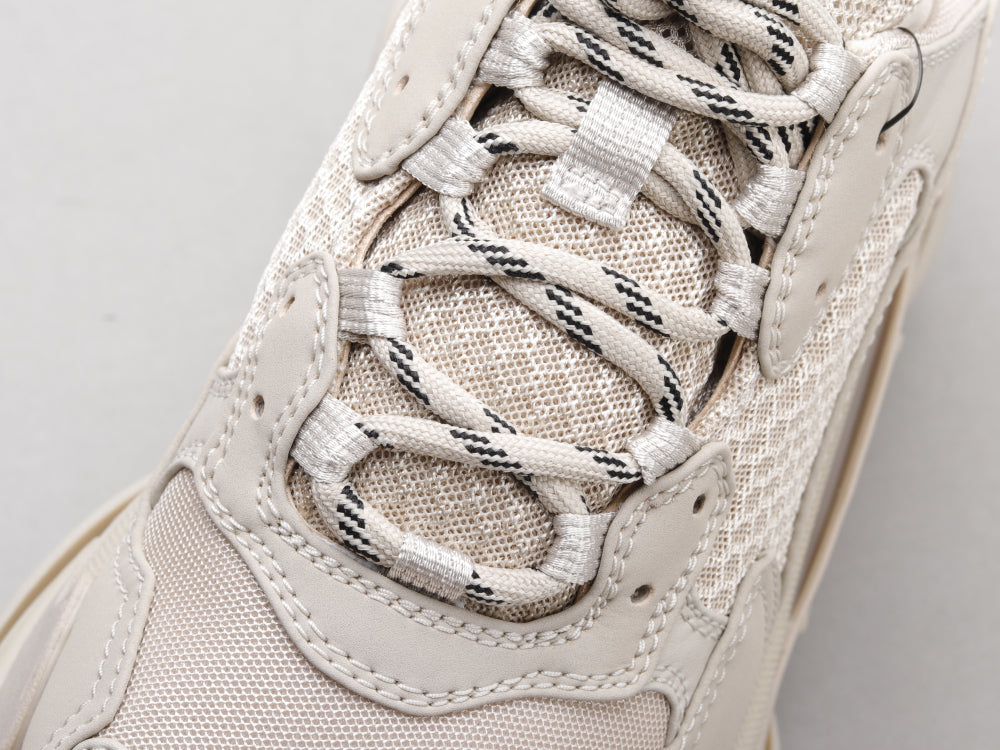 GLM - Bla Triple-S Generation Milk Tea Sneaker