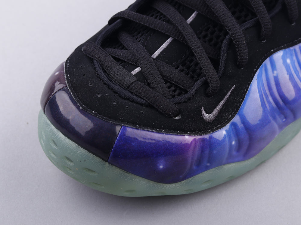 GLM - NKE Hardaway Foam Galaxy Star Spray 1.0