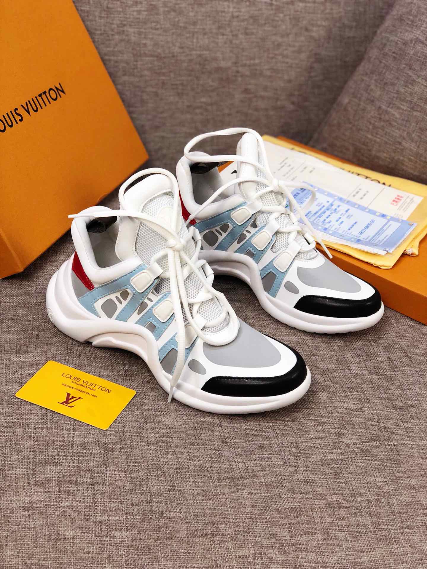 GLM - LUV Archlight White Black Sneaker