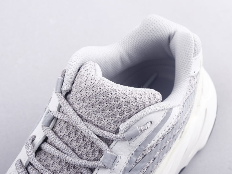 GLM - Yzy 700 Static Sneaker