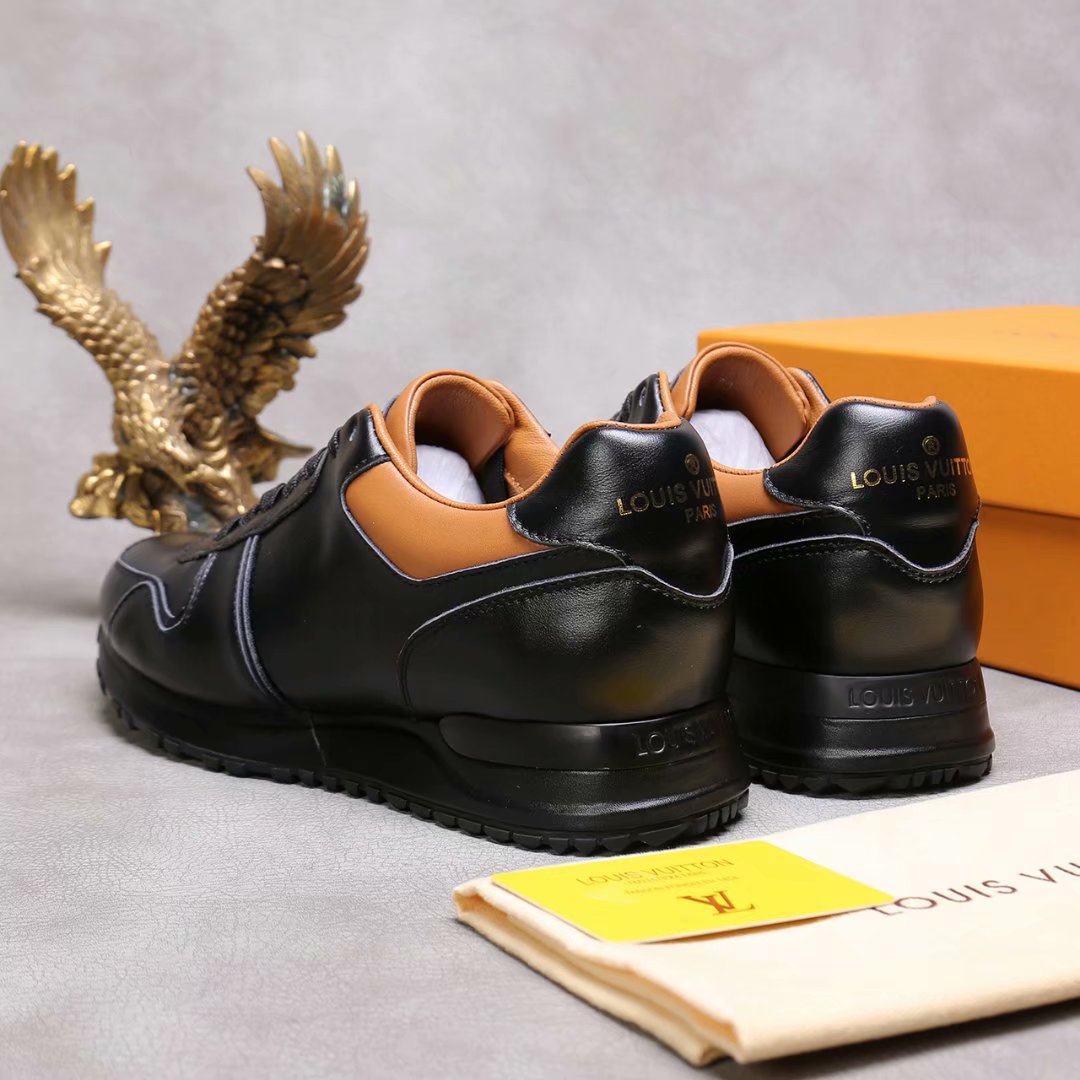 GLM - LUV Run Away Black Sneaker